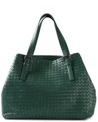 Темно-зеленая кожаная большая сумка от Bottega Veneta