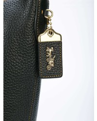 Темно-зеленая кожаная сумка-мешок от Coach