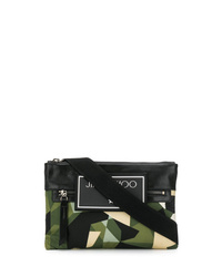 Темно-зеленая кожаная сумка почтальона с камуфляжным принтом от Jimmy Choo
