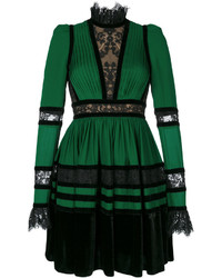 Темно-зеленое кружевное платье от Elie Saab