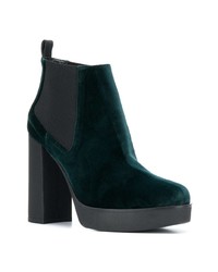 Темно-зеленые замшевые ботильоны от Pollini