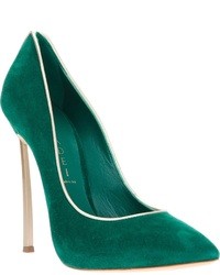 Темно-зеленые замшевые туфли от Casadei