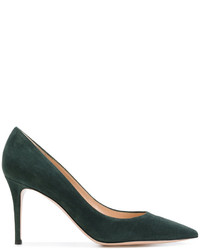 Темно-зеленые замшевые туфли от Gianvito Rossi