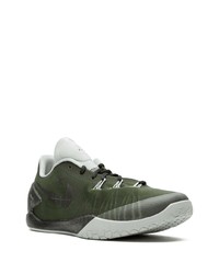 Мужские темно-зеленые кроссовки от Nike