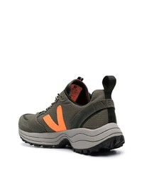 Мужские темно-зеленые кроссовки от Veja