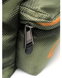 Мужской темно-зеленый рюкзак от Moschino
