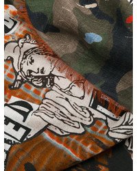 Мужской темно-зеленый шарф с камуфляжным принтом от Valentino