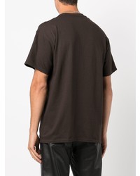 Мужская темно-коричневая футболка с круглым вырезом с принтом от Pleasures