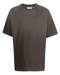 Мужская темно-коричневая футболка с круглым вырезом от Carhartt WIP