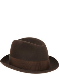 Темно-коричневая шляпа