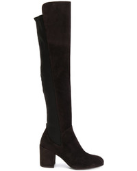 Женские темно-коричневые замшевые ботинки от Stuart Weitzman