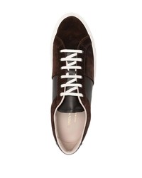 Мужские темно-коричневые замшевые низкие кеды от Common Projects