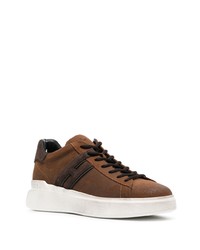 Мужские темно-коричневые замшевые низкие кеды от Hogan