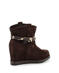 Темно-коричневые замшевые полусапоги от Mirabella