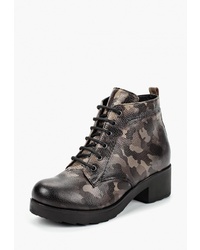 Женские темно-коричневые кожаные ботинки на шнуровке с камуфляжным принтом от Pierre Cardin