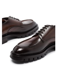 Темно-коричневые кожаные массивные туфли дерби от Santoni