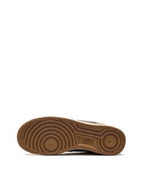Мужские темно-коричневые кожаные низкие кеды в шотландскую клетку от Nike