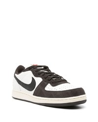 Мужские темно-коричневые кожаные низкие кеды от Nike