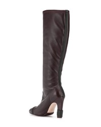 Темно-коричневые кожаные сапоги от Stuart Weitzman