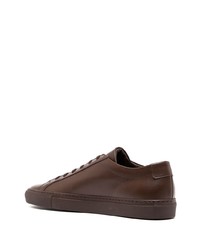 Мужские темно-коричневые низкие кеды от Common Projects