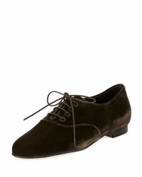 Темно-коричневые туфли на шнуровке