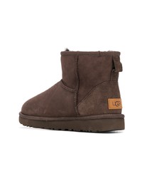 Темно-коричневые угги от UGG Australia