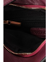 Темно-красная кожаная сумка через плечо от Vitacci