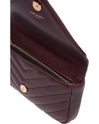 Темно-красная кожаная сумочка от Saint Laurent