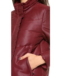 Женская темно-красная куртка-пуховик от Helmut Lang