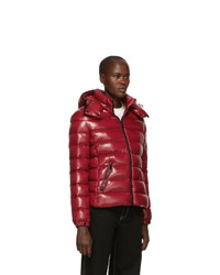 Женская темно-красная куртка-пуховик от Moncler