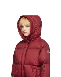 Женская темно-красная куртка-пуховик от Moncler