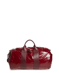 Темно-красная спортивная сумка из плотной ткани