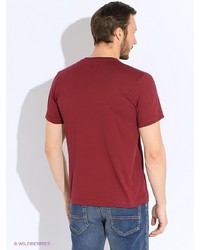 Мужская темно-красная футболка от Dasmann