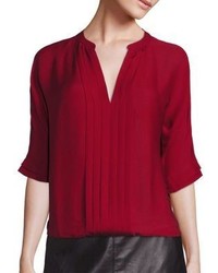 Темно-красная шелковая блузка со складками