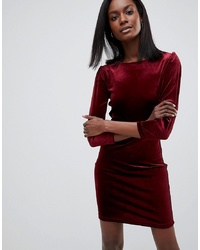 Темно-красное бархатное облегающее платье от Oasis