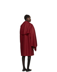 Женское темно-красное пальто от Balenciaga