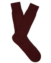 Темно-красные вязаные носки