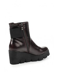 Темно-красные кожаные полусапоги от Marco Tozzi