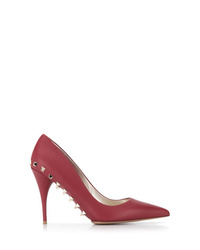 Темно-красные кожаные туфли с шипами от Valentino