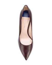 Темно-красные кожаные туфли от Stuart Weitzman