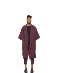 Темно-пурпурное длинное пальто от Homme Plissé Issey Miyake
