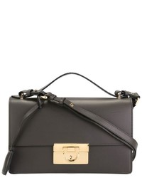Женская темно-серая кожаная сумка от Salvatore Ferragamo