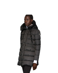 Женская темно-серая парка от Moncler