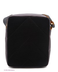 Темно-серая сумка почтальона от Calvin Klein