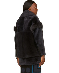 Темно-серая шуба от Burberry