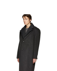 Темно-серое длинное пальто от Bottega Veneta