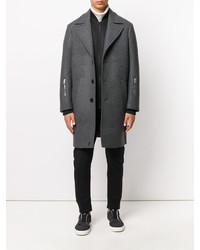 Темно-серое длинное пальто от Neil Barrett