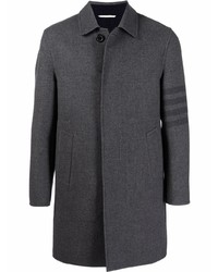 Темно-серое длинное пальто от Thom Browne
