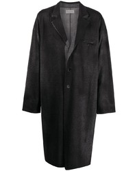 Темно-серое длинное пальто от Yohji Yamamoto
