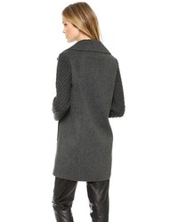 Женское темно-серое пальто от Vince